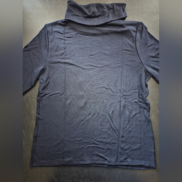 NWT - Banana Republic "Preppy Navy" Soft Luxe Turtleneck Top - Size L - Picture 3 of 8